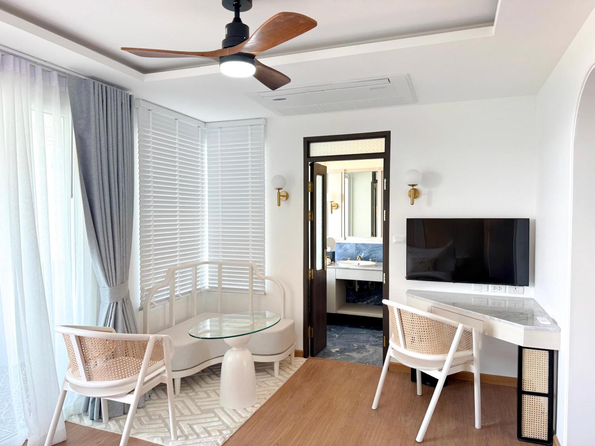 Away Chiang Mai Thapae Resort A Vegan Retreat - SHA Extra Plus Bagian luar foto