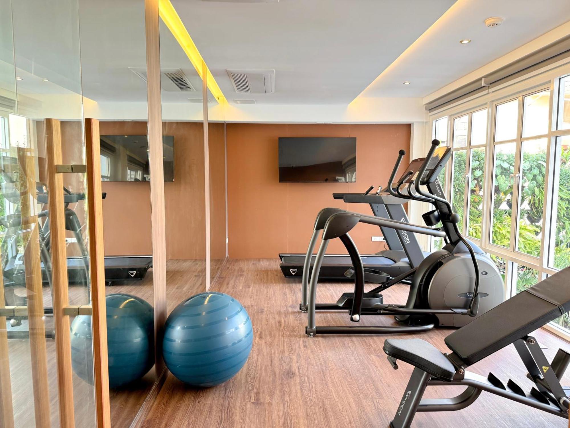 Away Chiang Mai Thapae Resort A Vegan Retreat - SHA Extra Plus Bagian luar foto