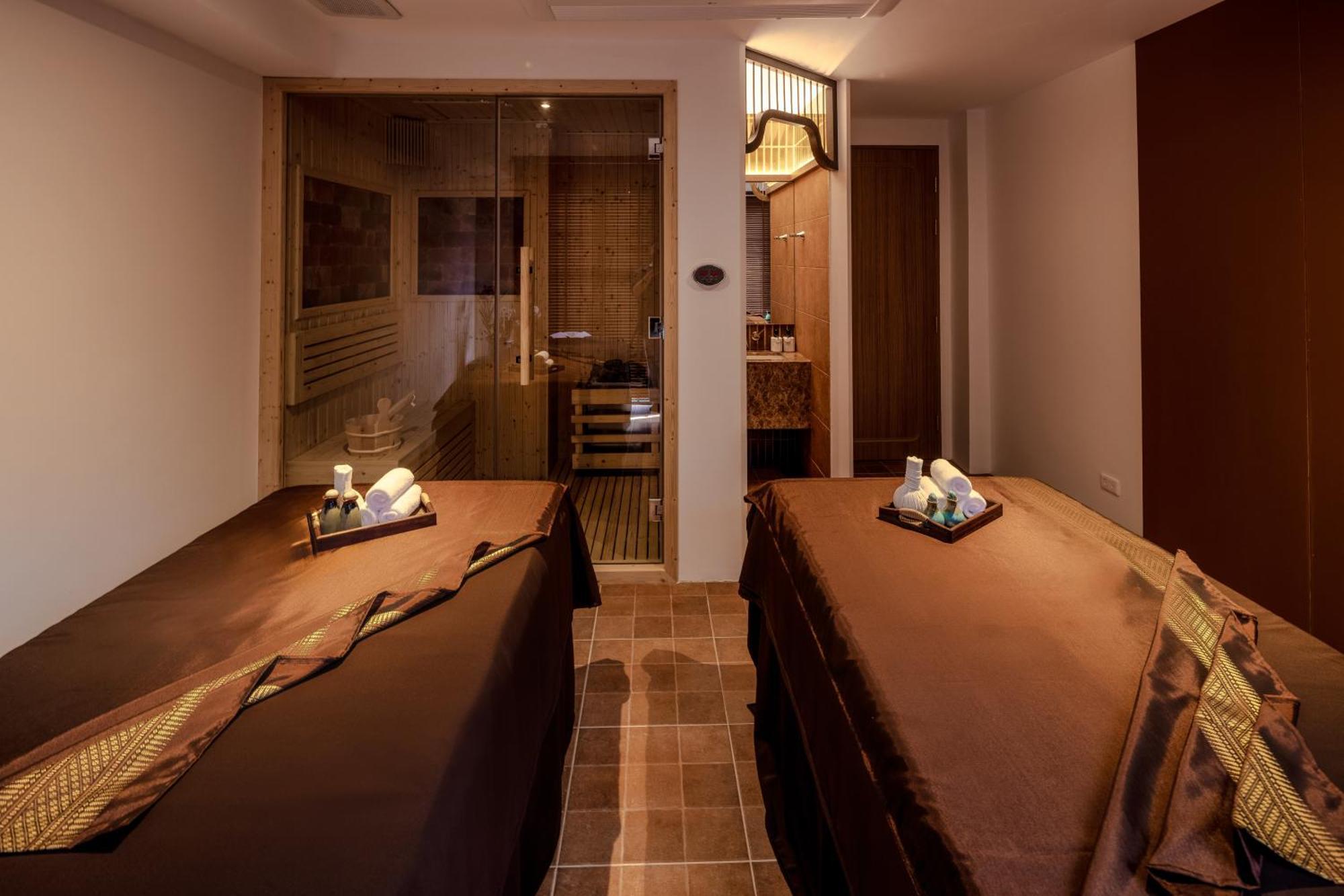 Away Chiang Mai Thapae Resort A Vegan Retreat - SHA Extra Plus Bagian luar foto