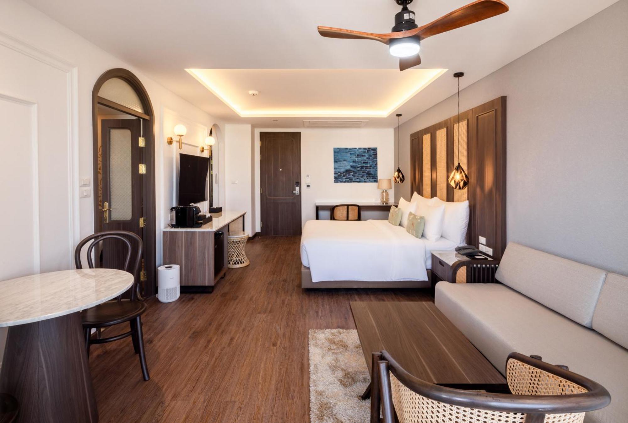 Away Chiang Mai Thapae Resort A Vegan Retreat - SHA Extra Plus Ruang foto